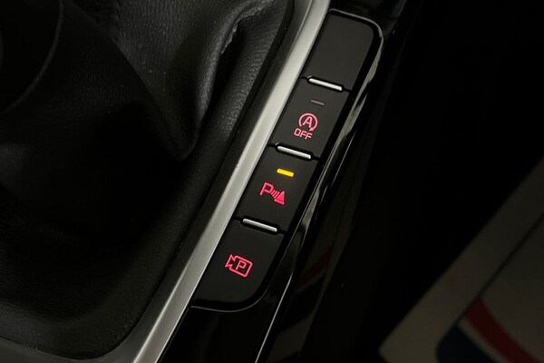 Used Kia XCeed 2023 for sale - 76092697: Photo 35