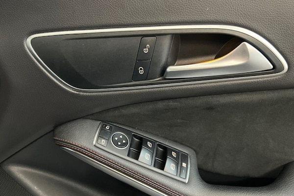 Used Mercedes-Benz CLA 2019 for sale - 76154411: Photo 37