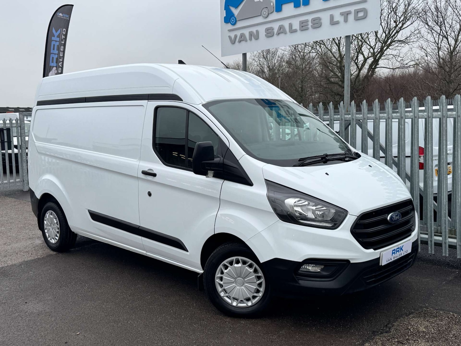 Used Ford Transit Custom 2021 for sale - 77032795: Photo 2