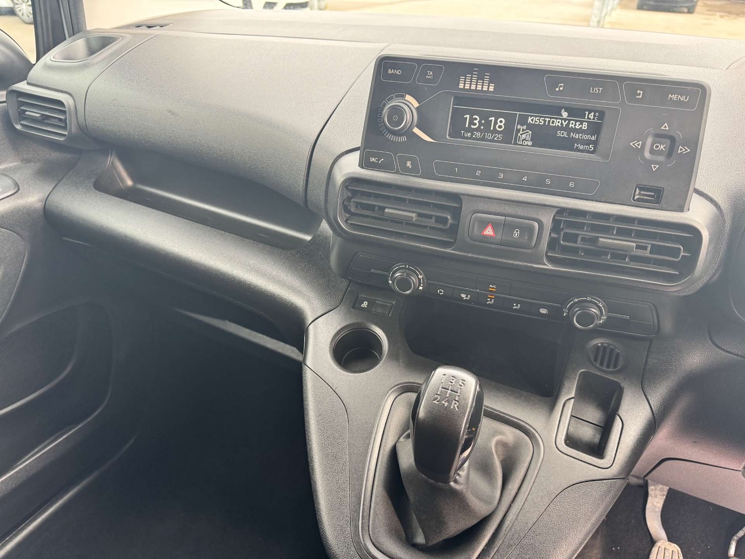 Used Vauxhall Combo 2019 for sale - 76451755: Photo 18