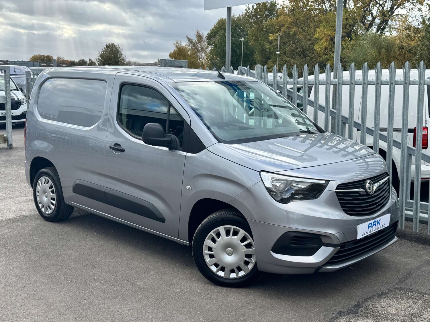 Used Vauxhall Combo 2019 for sale - 76451755: Photo 26
