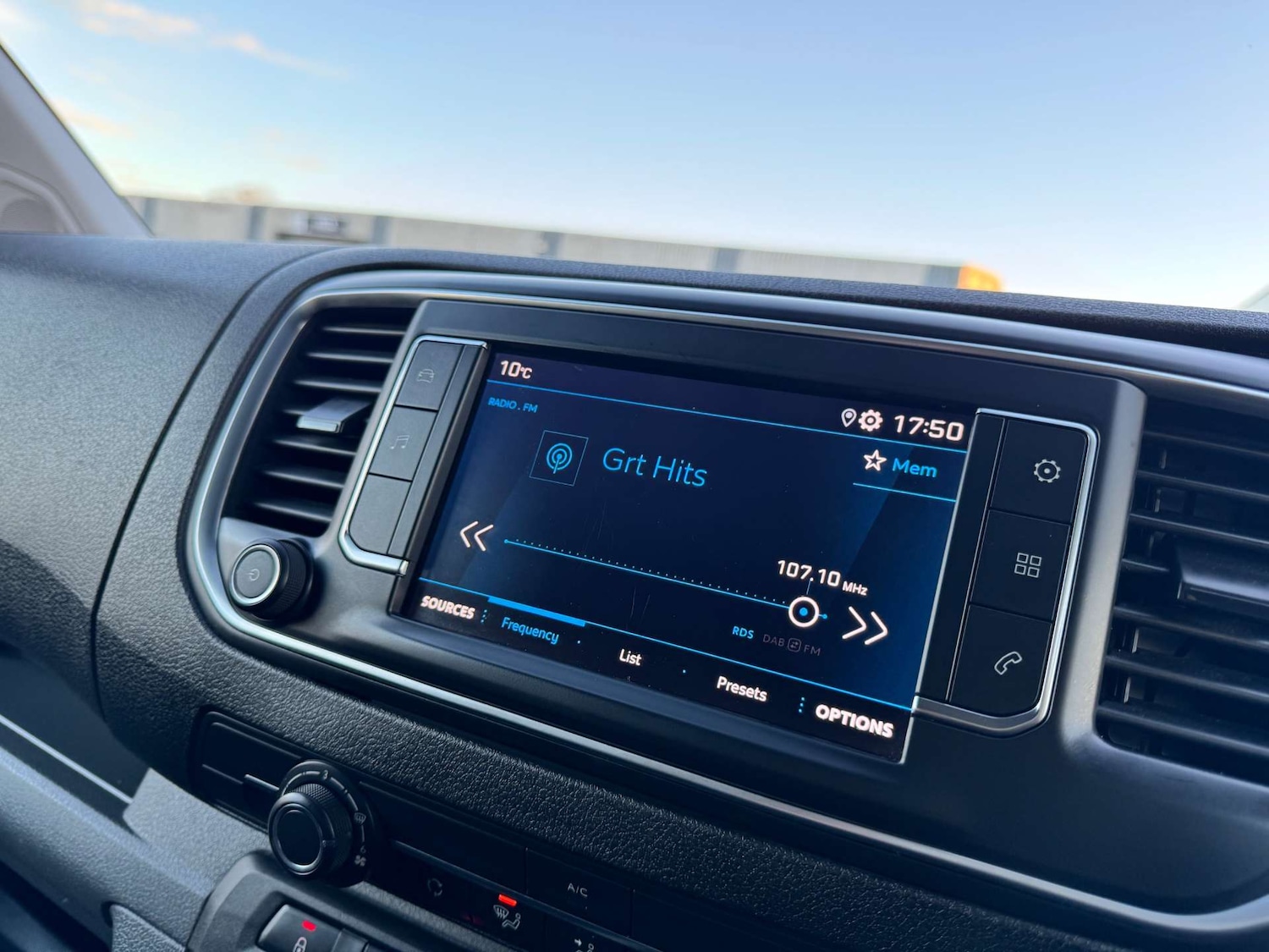 Used Peugeot Expert 2022 for sale - 76892294: Photo 3