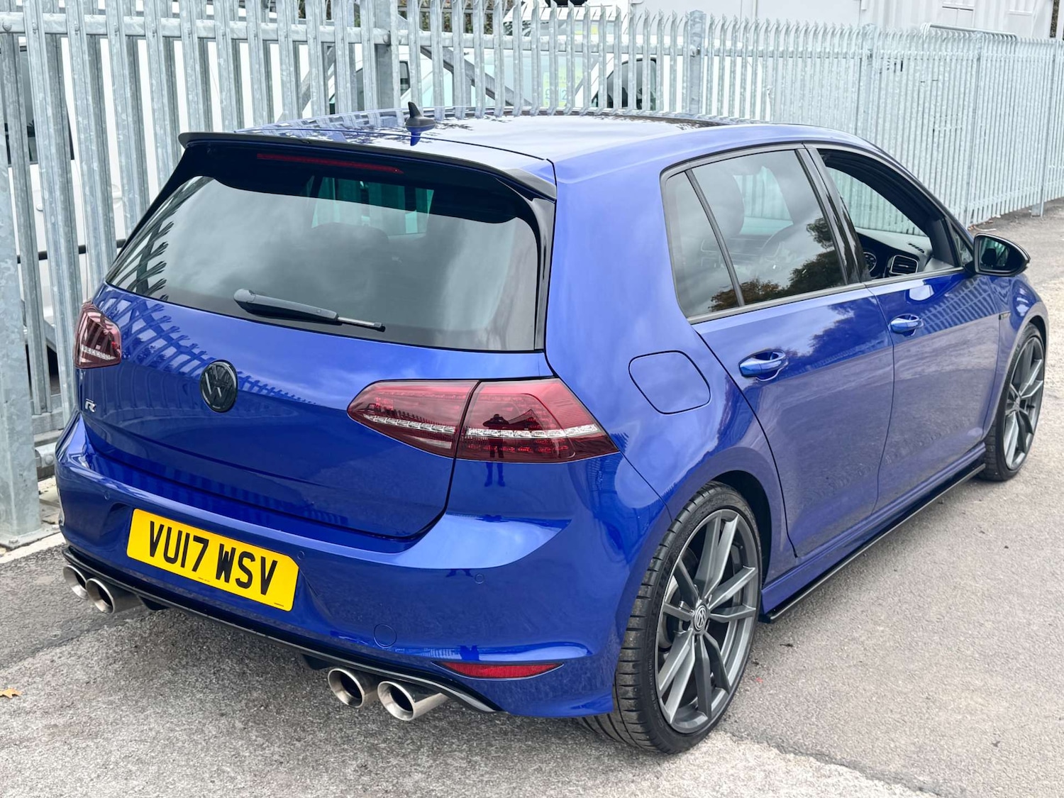 Used Volkswagen Golf 2017 for sale - 76611180: Photo 16