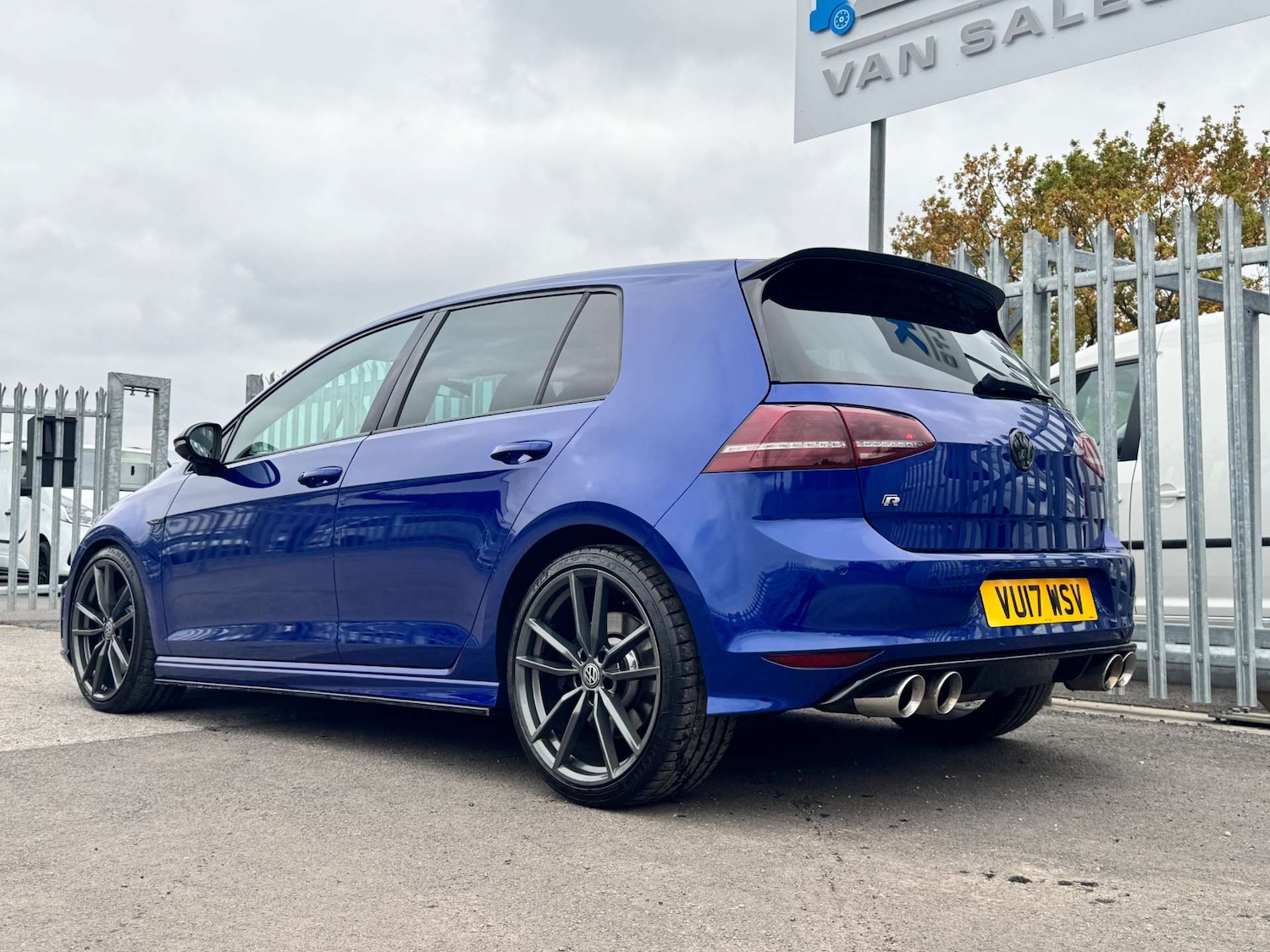 Used Volkswagen Golf 2017 for sale - 76611180: Photo 22