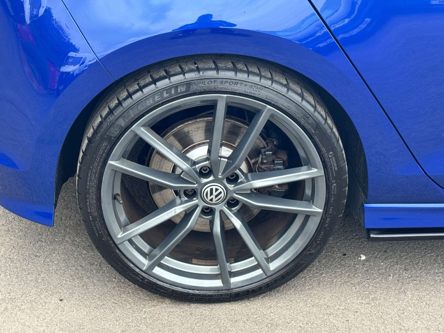 Used Volkswagen Golf 2017 for sale - 76611180: Photo 8