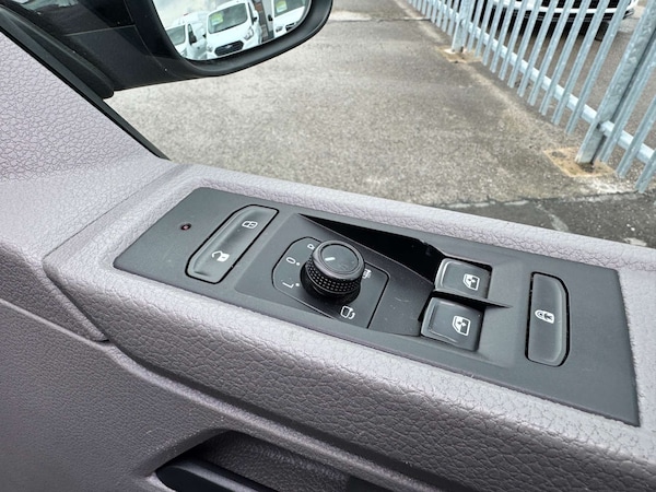 Used Volkswagen Transporter 2021 for sale - 76278008: Photo 18