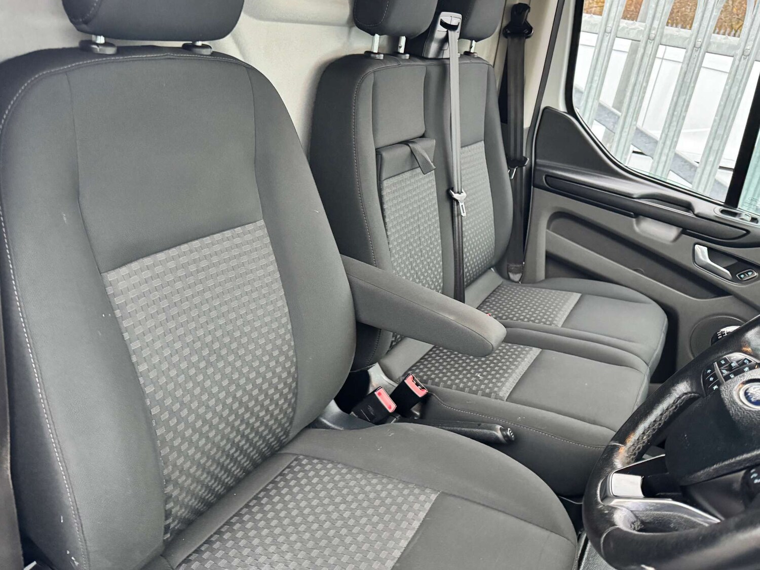 Used Ford Transit Custom 2019 for sale - 77245618: Photo 28