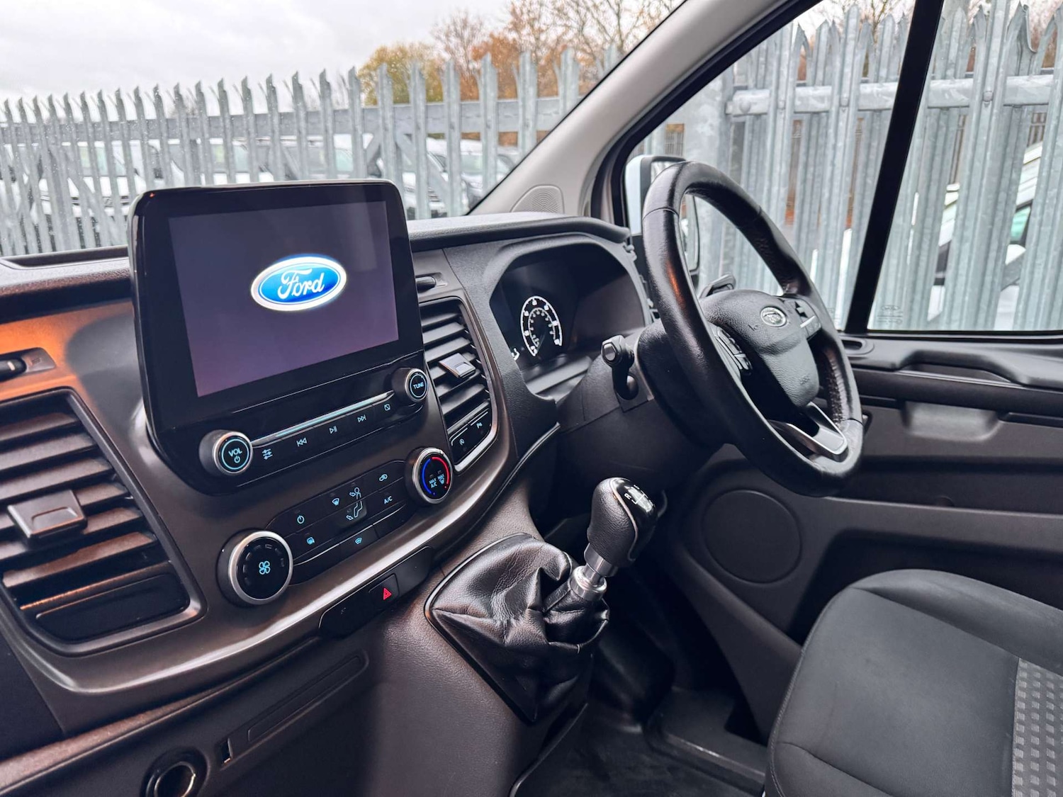 Used Ford Transit Custom 2019 for sale - 77245618: Photo 33