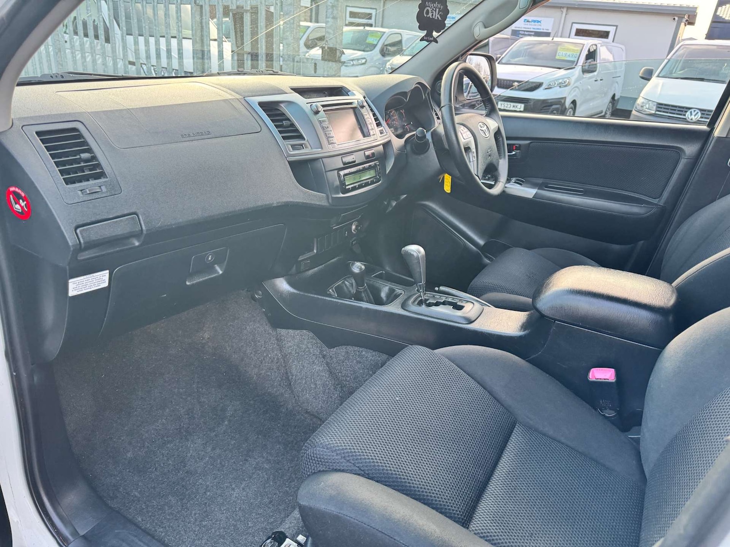 Used Toyota Hilux 2015 for sale - 77735041: Photo 21