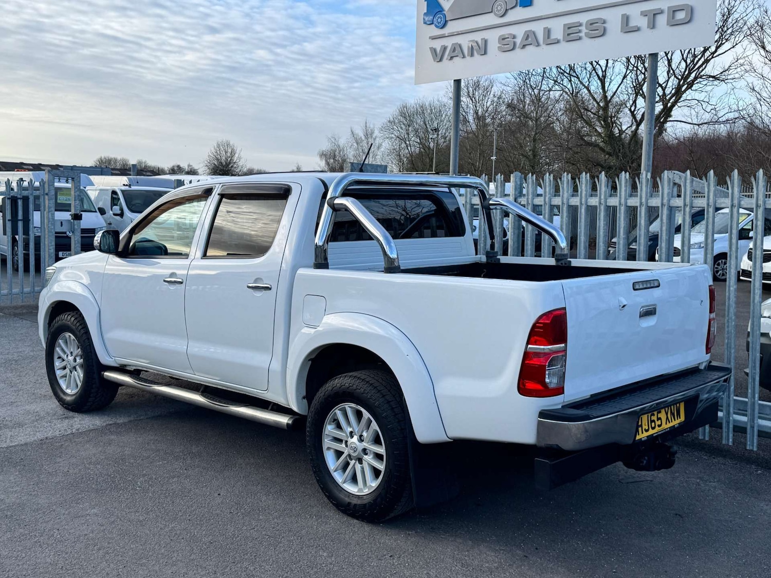 Used Toyota Hilux 2015 for sale - 77735041: Photo 28