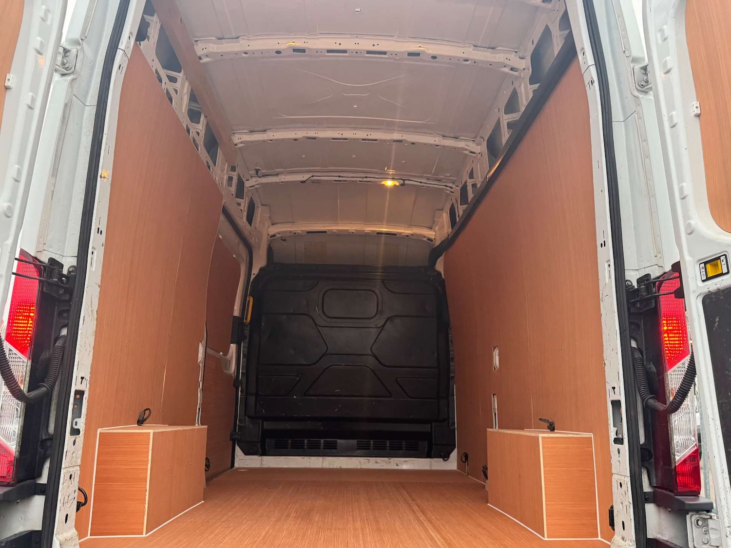 Used Ford Transit 2019 for sale - 77422857: Photo 16