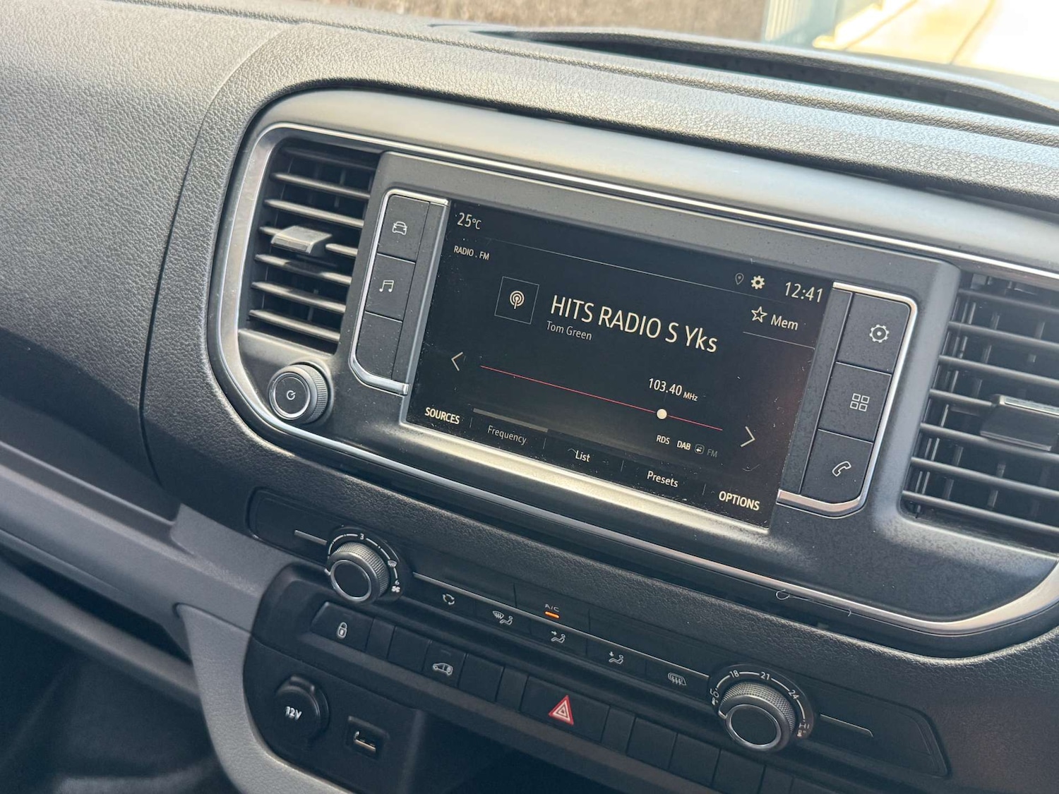 Used Vauxhall Vivaro 2022 for sale - 76600555: Photo 16