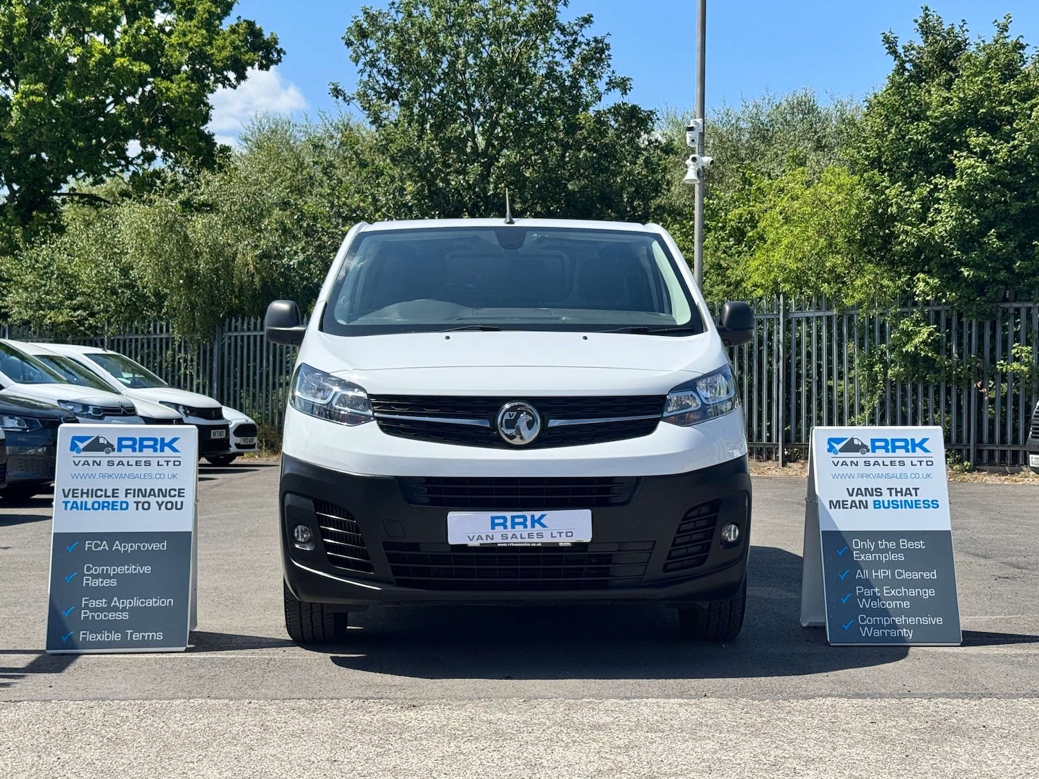 Used Vauxhall Vivaro 2022 for sale - 76600555: Photo 2