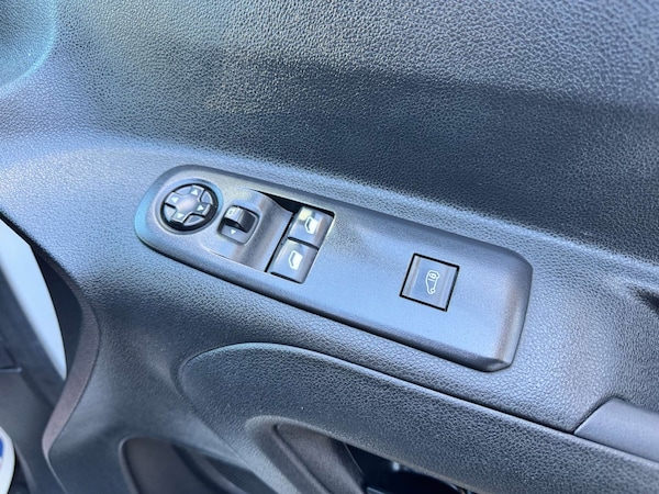 Used Vauxhall Combo 2020 for sale - 76278027: Photo 34