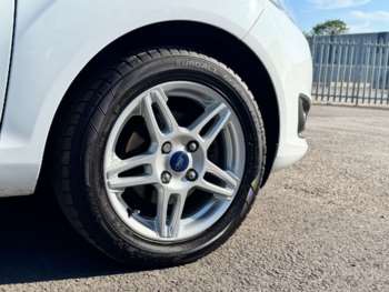 Used Ford Fiesta 2013 for sale - 75130700: Photo