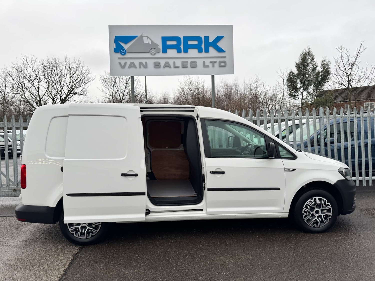 Used Volkswagen Caddy Maxi 2018 for sale - 77152853: Photo 20