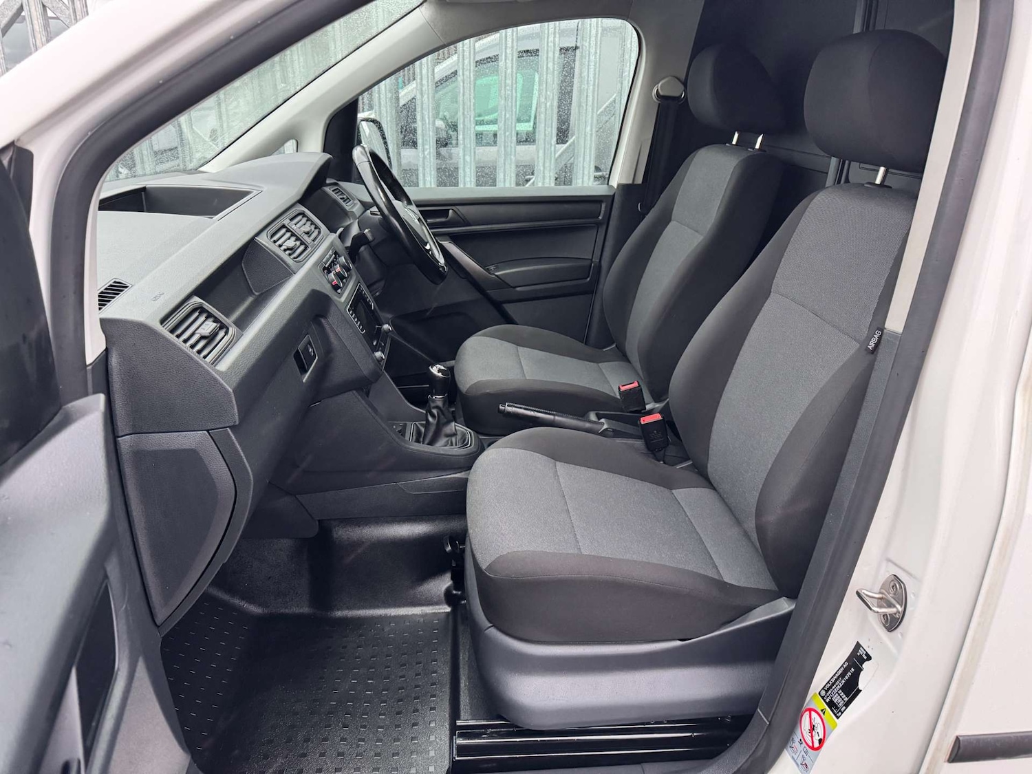 Used Volkswagen Caddy Maxi 2018 for sale - 77152853: Photo 26