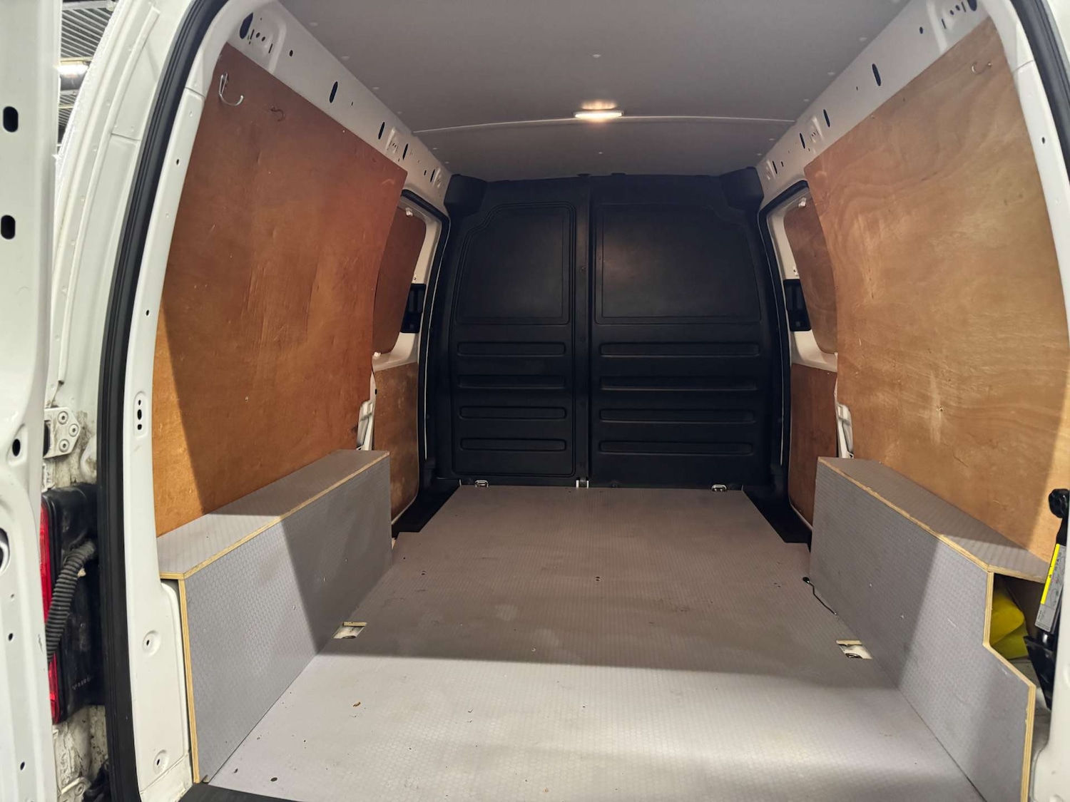 Used Volkswagen Caddy Maxi 2018 for sale - 77152853: Photo 34