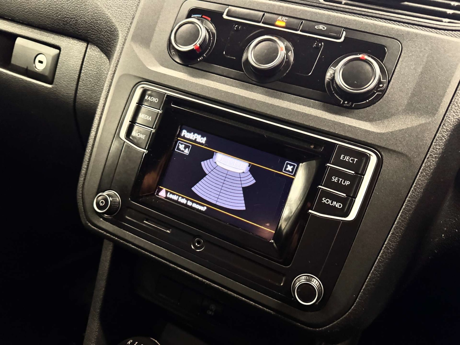 Used Volkswagen Caddy Maxi 2018 for sale - 77152853: Photo 35