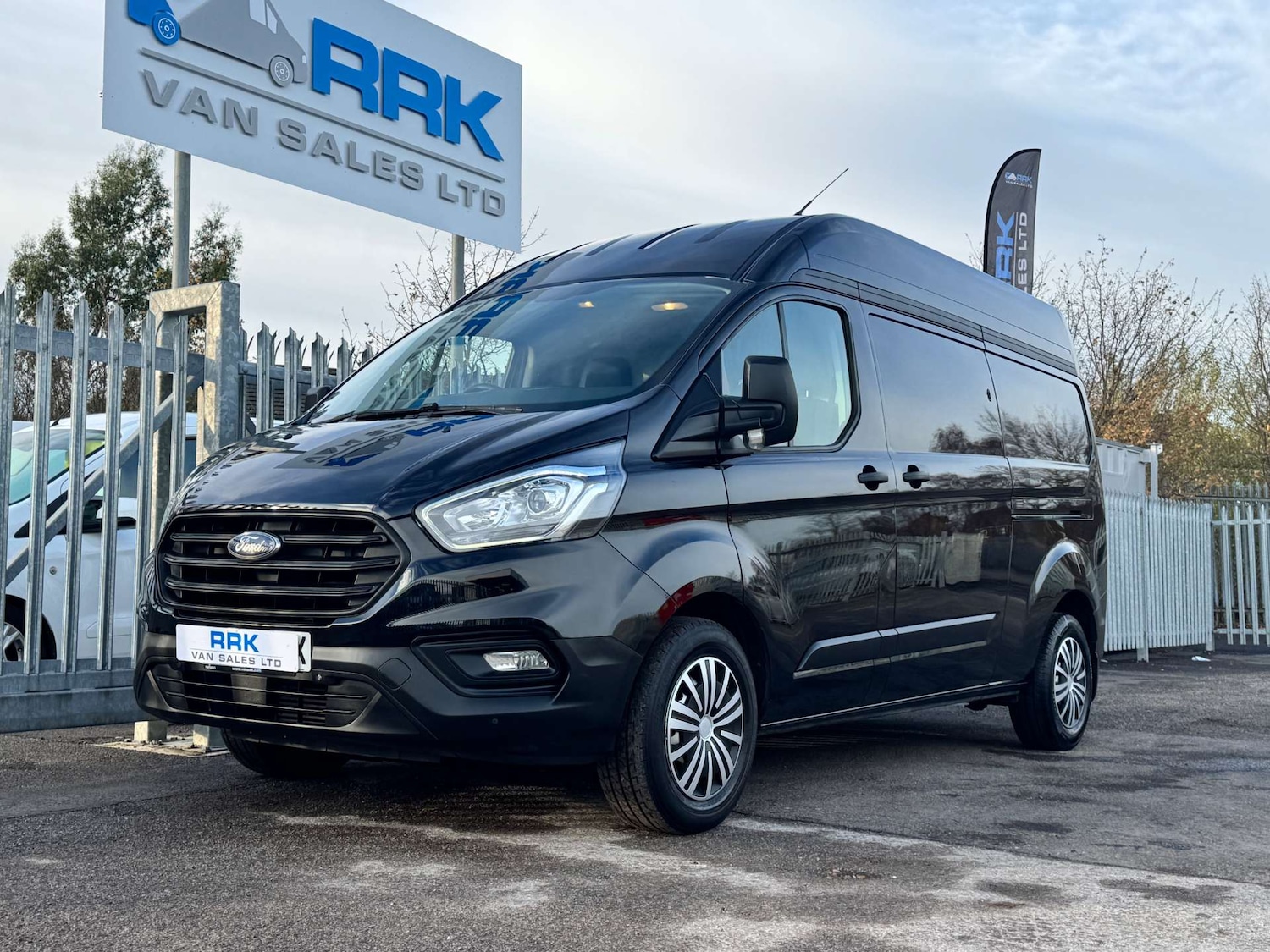 Used Ford Transit Custom 2020 for sale - 76709169: Photo 2