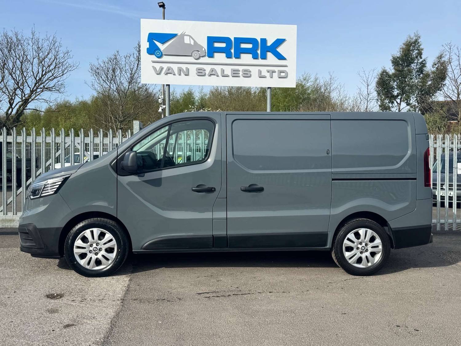 Used Renault Trafic 2023 for sale - 78198766: Photo 2