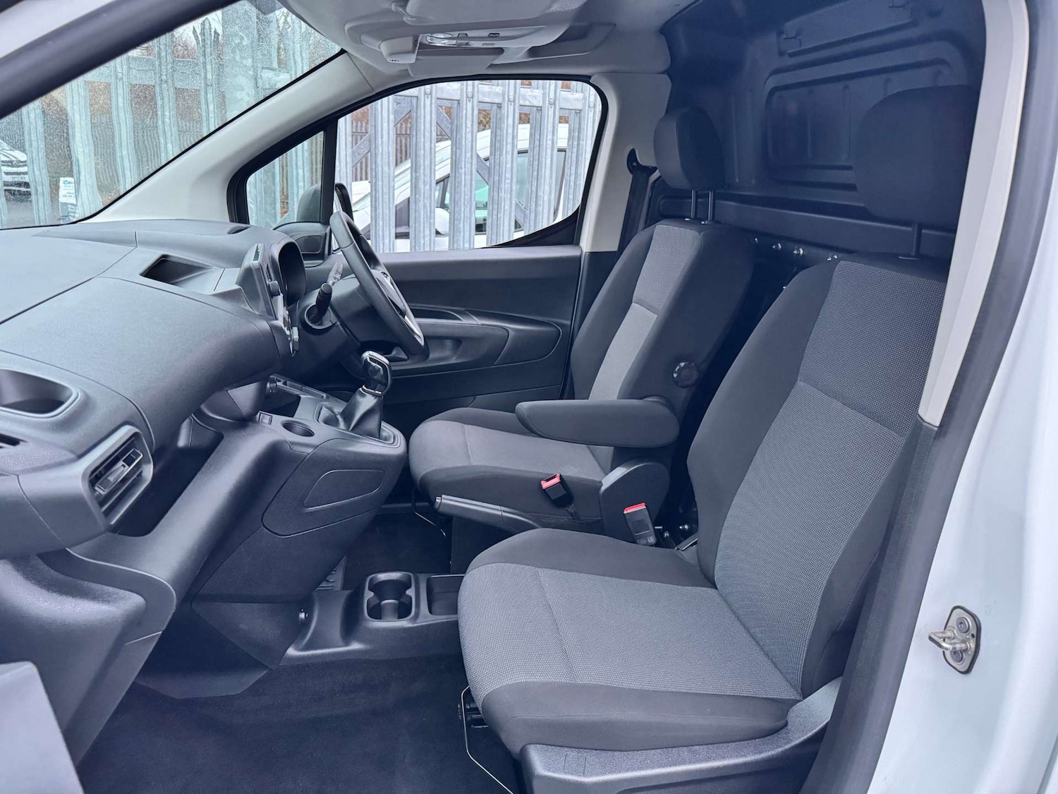 Used Vauxhall Combo 2020 for sale - 76829892: Photo 29