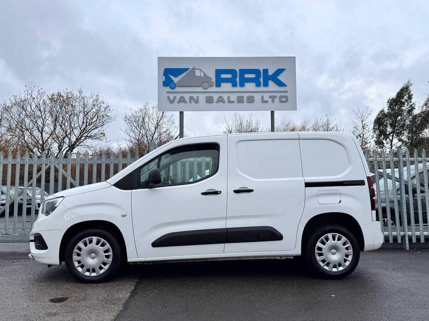 Used Vauxhall Combo 2020 for sale - 76829892: Photo 30