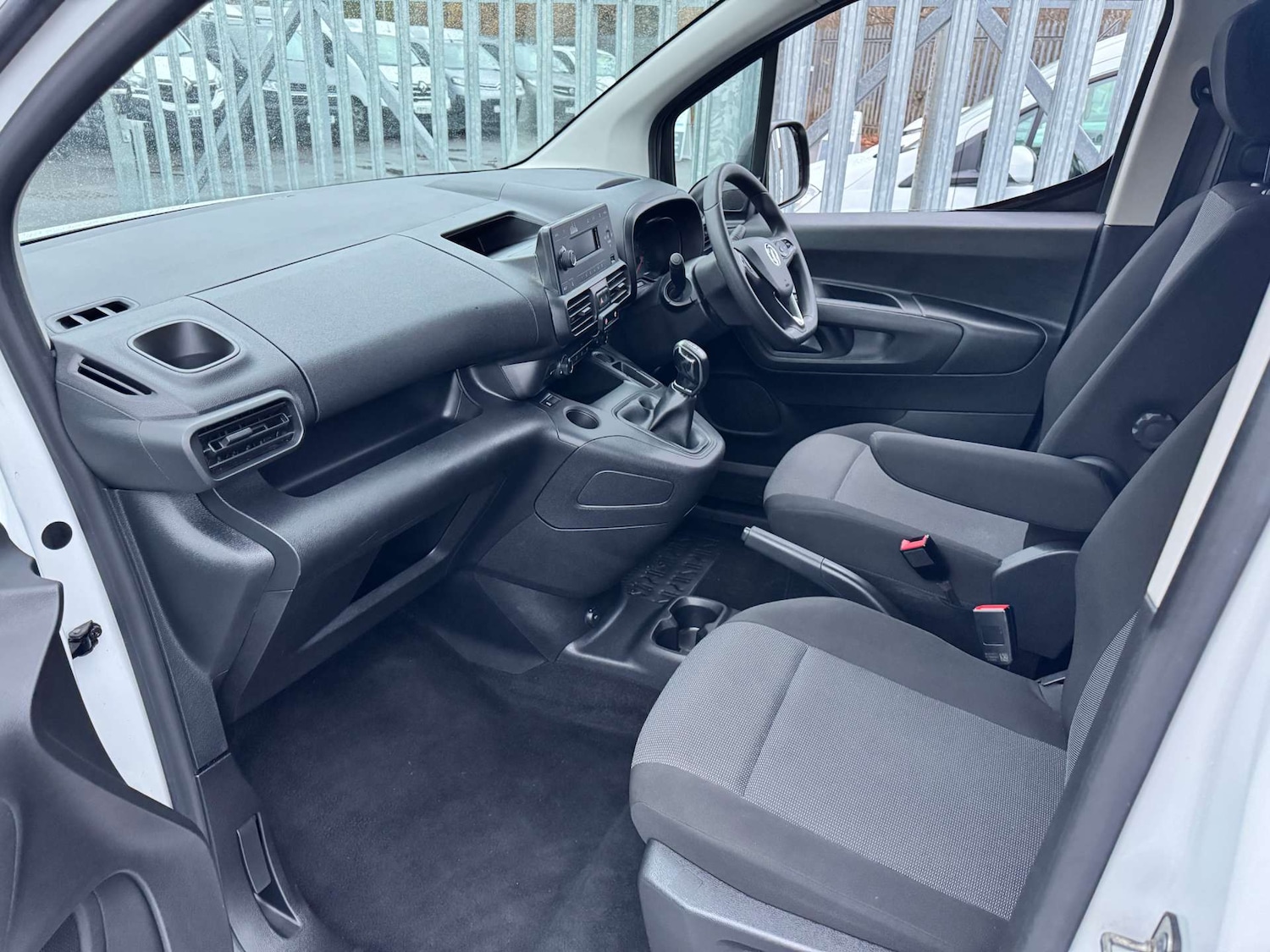 Used Vauxhall Combo 2020 for sale - 76829892: Photo 6