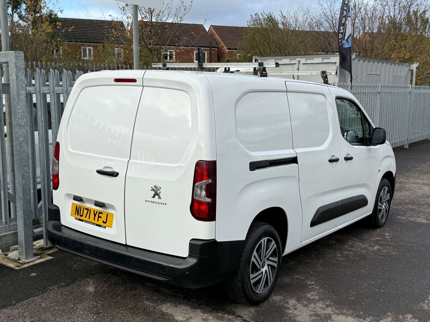 Used Peugeot Partner 2021 for sale - 76625862: Photo 13