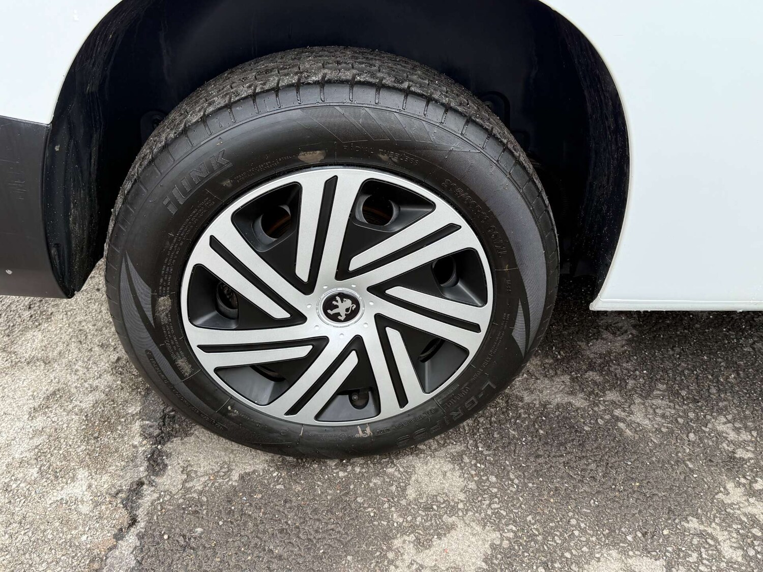 Used Peugeot Partner 2021 for sale - 76625862: Photo 16