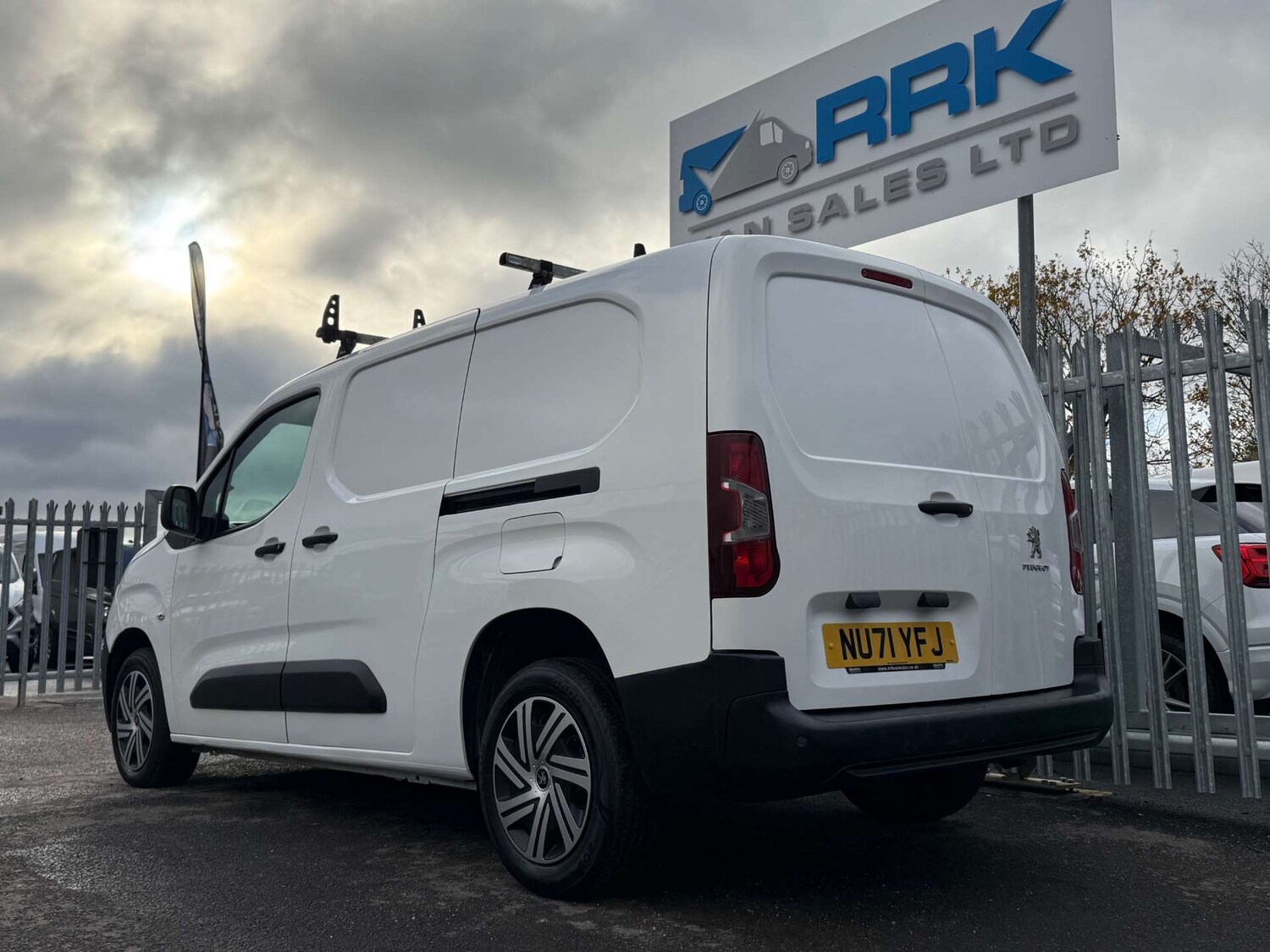 Used Peugeot Partner 2021 for sale - 76625862: Photo 28