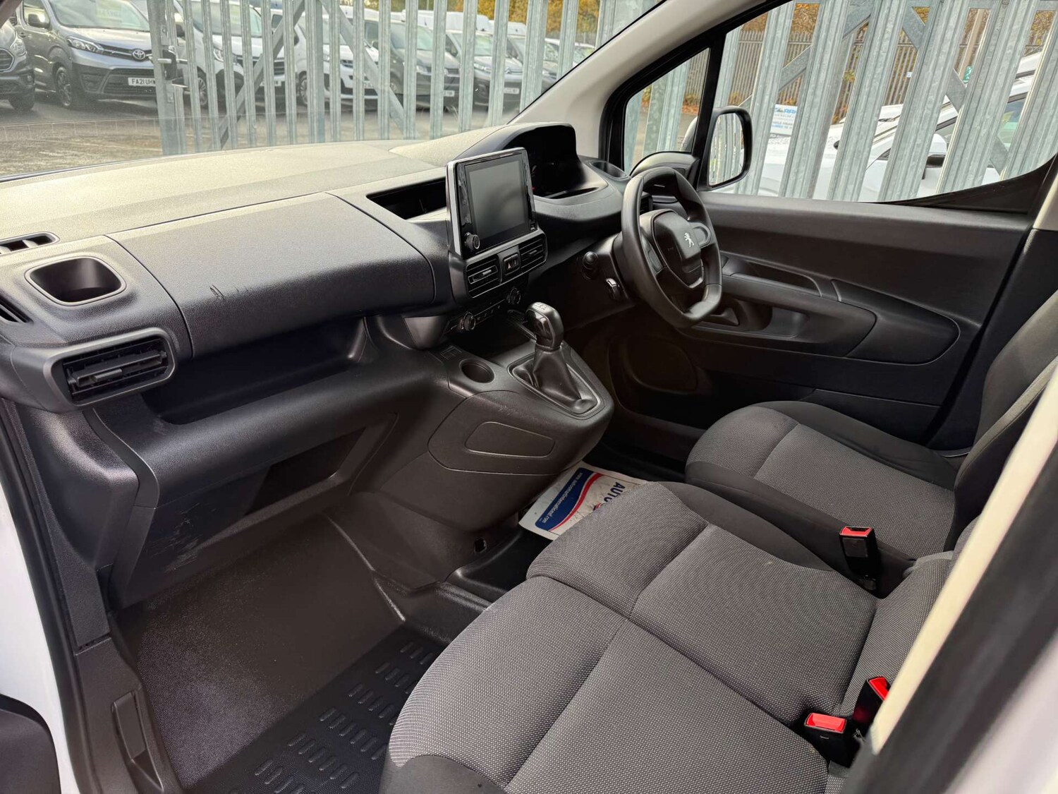 Used Peugeot Partner 2021 for sale - 76625862: Photo 3