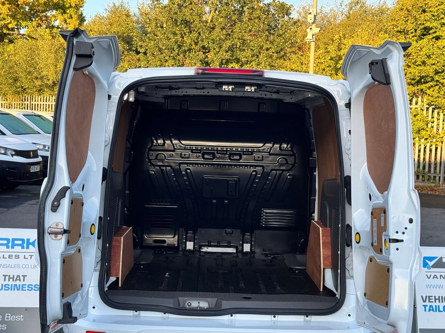 Used Ford Transit Connect 2021 for sale - 76884354: Photo 9