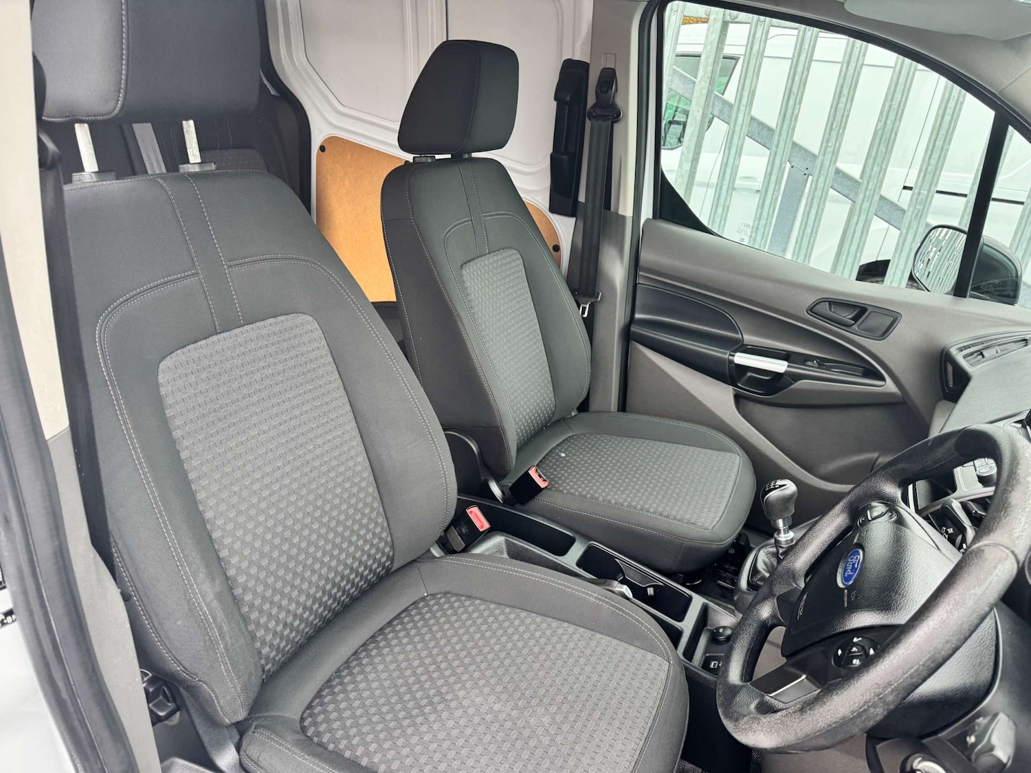 Used Ford Transit Connect 2019 for sale - 76547277: Photo 12