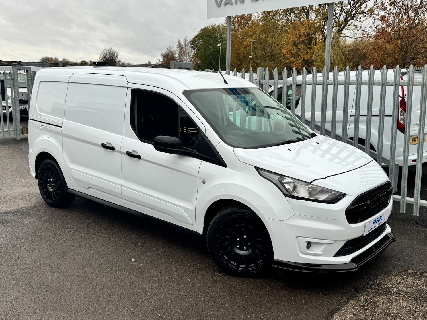 Used Ford Transit Connect 2019 for sale - 76547277: Photo 18