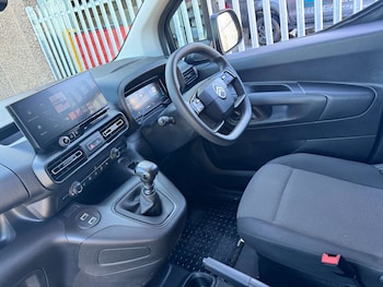 Used Citroen Berlingo 2024 for sale - 78436023: Photo