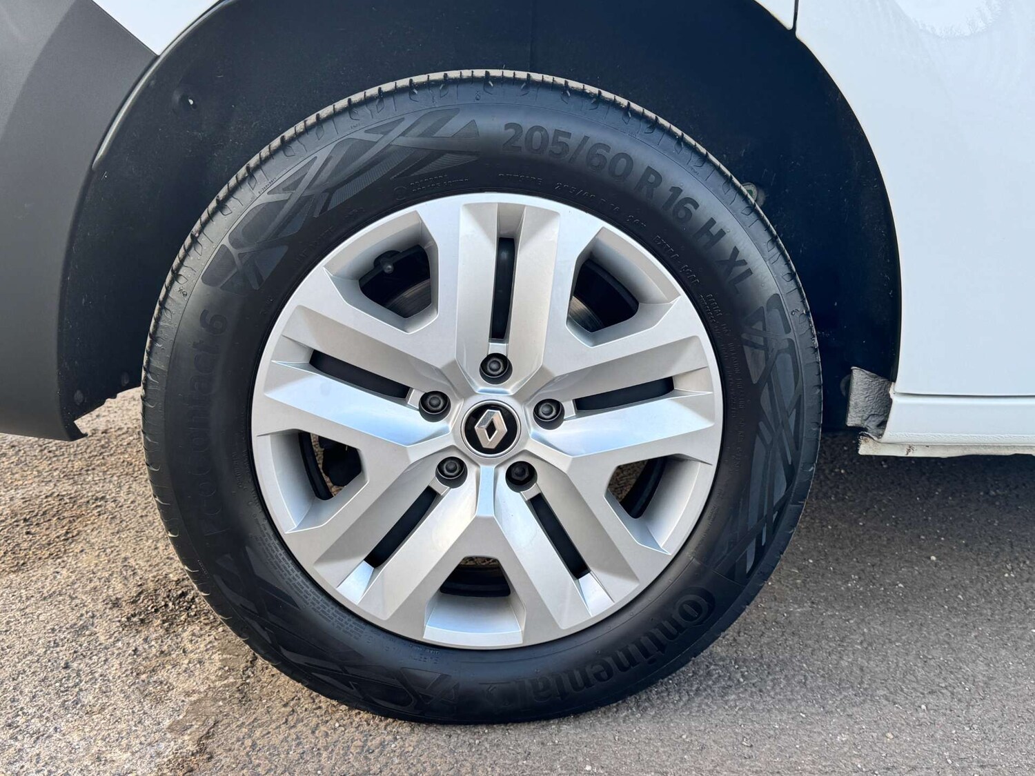 Used Renault Kangoo 2023 for sale - 76907715: Photo 3