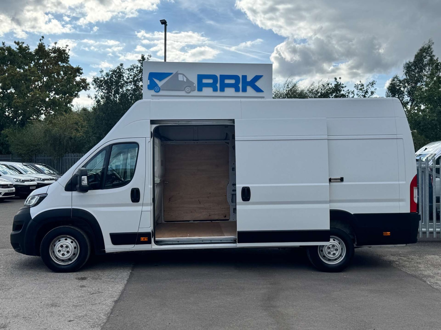 Used Peugeot Boxer 2022 for sale - 76681885: Photo 25