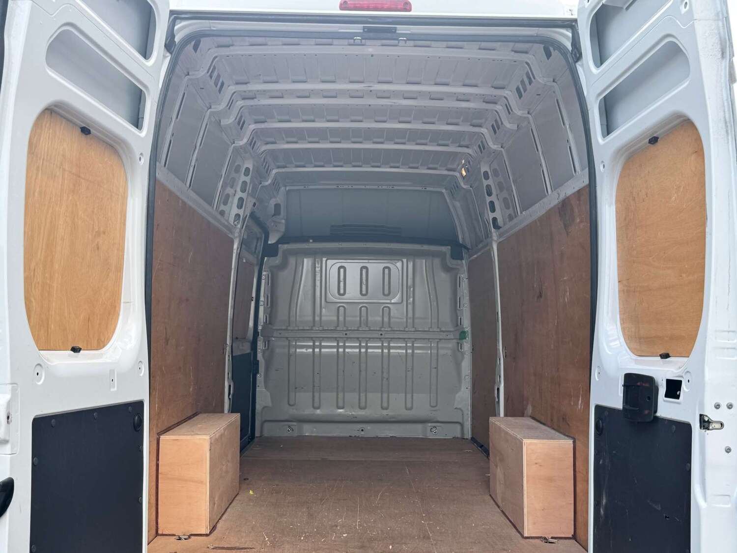 Used Peugeot Boxer 2022 for sale - 76681885: Photo 28