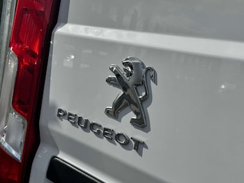 Used Peugeot Boxer 2022 for sale - 76681885: Photo