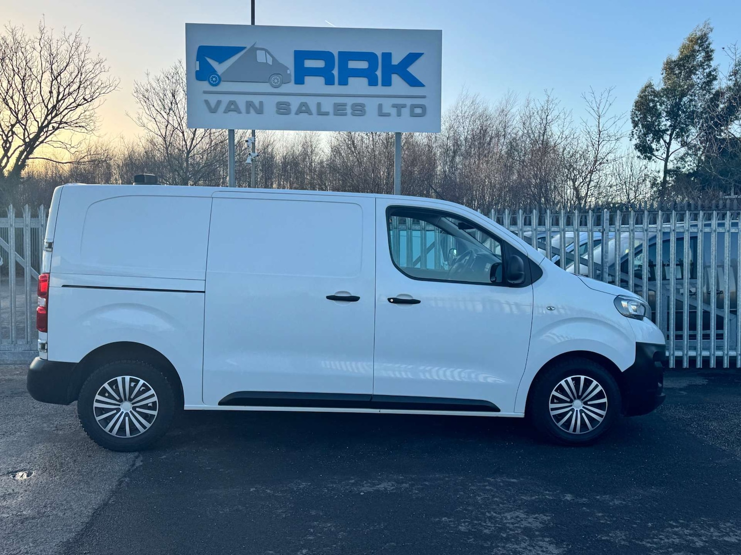 Used Peugeot Expert 2019 for sale - 77022333: Photo 18