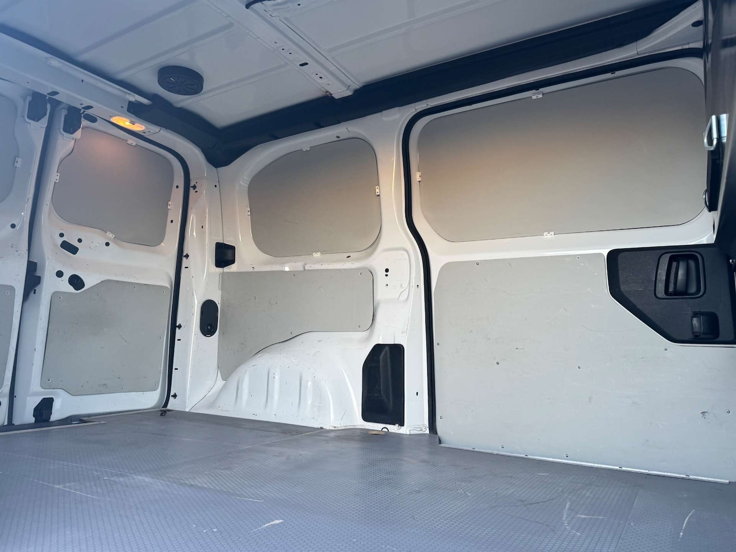 Used Peugeot Expert 2019 for sale - 77022333: Photo 22