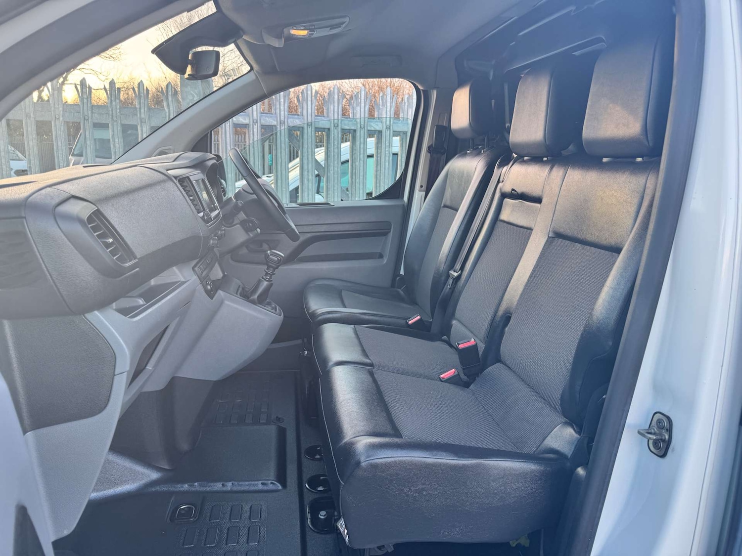 Used Peugeot Expert 2019 for sale - 77022333: Photo 26