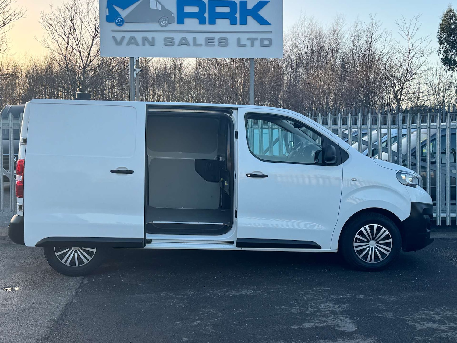 Used Peugeot Expert 2019 for sale - 77022333: Photo 5