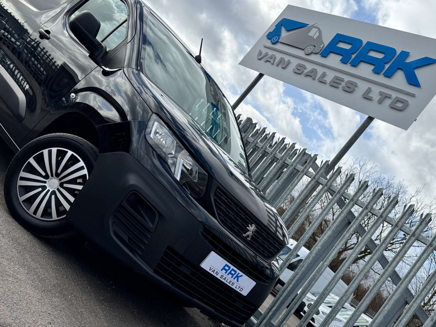 Used Peugeot Partner 2023 for sale - 77644030: Photo 10