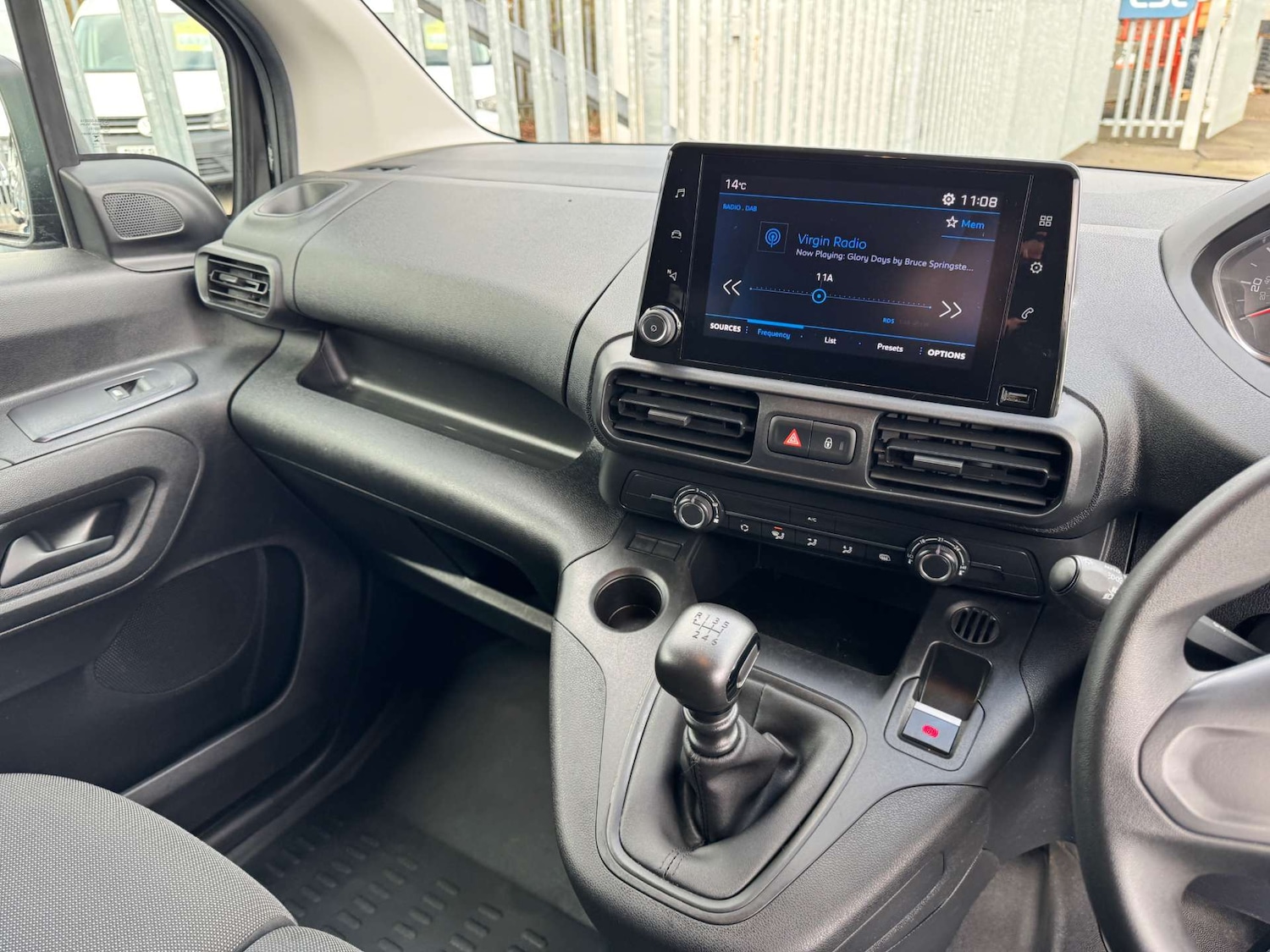 Used Peugeot Partner 2023 for sale - 77644030: Photo 13