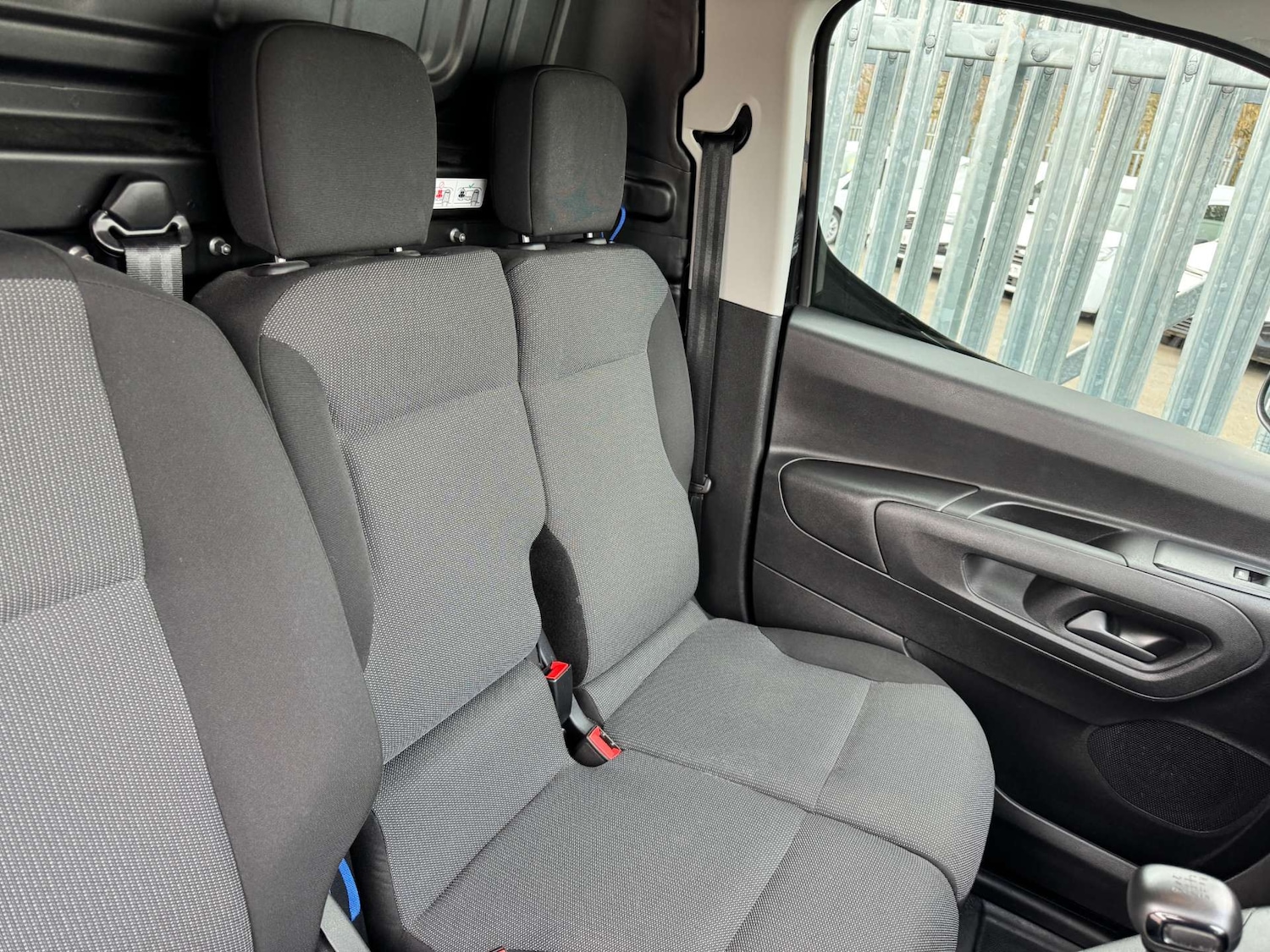 Used Peugeot Partner 2023 for sale - 77644030: Photo 18