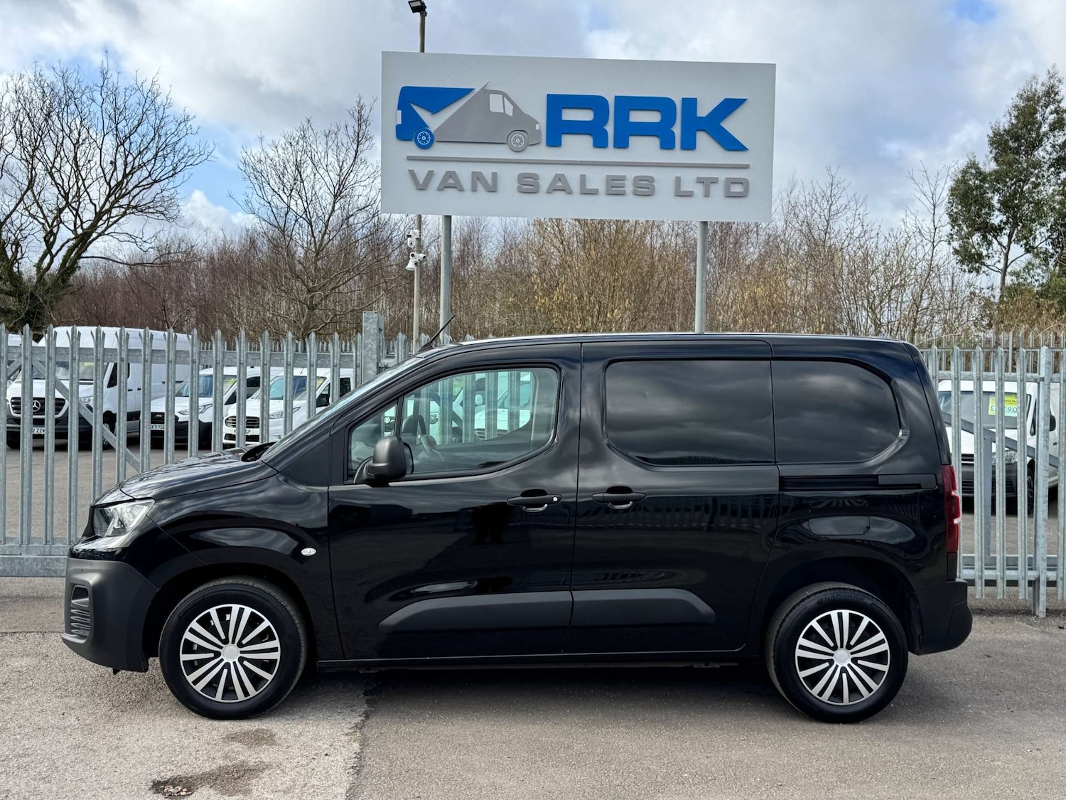 Used Peugeot Partner 2023 for sale - 77644030: Photo 21