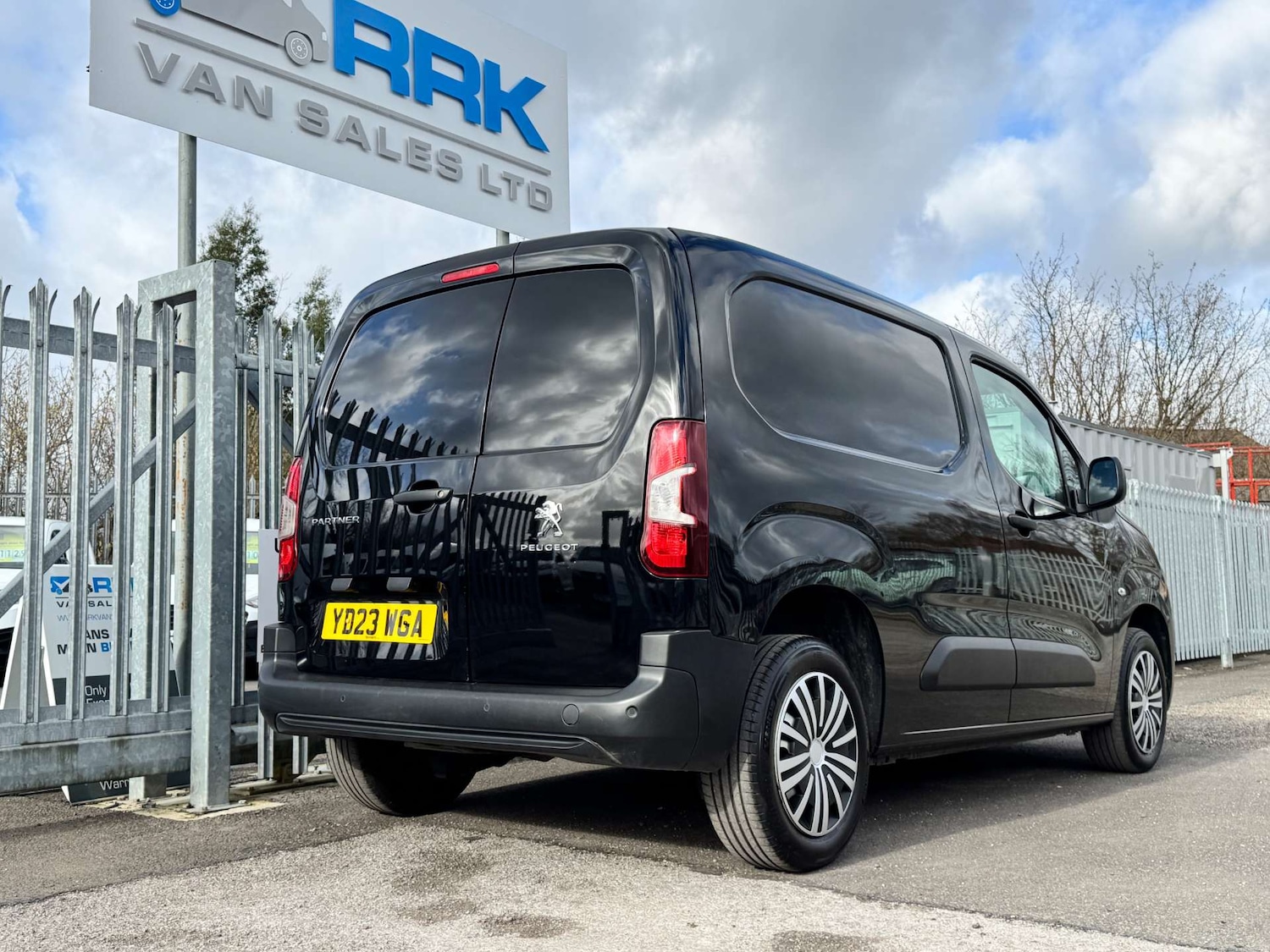 Used Peugeot Partner 2023 for sale - 77644030: Photo 24