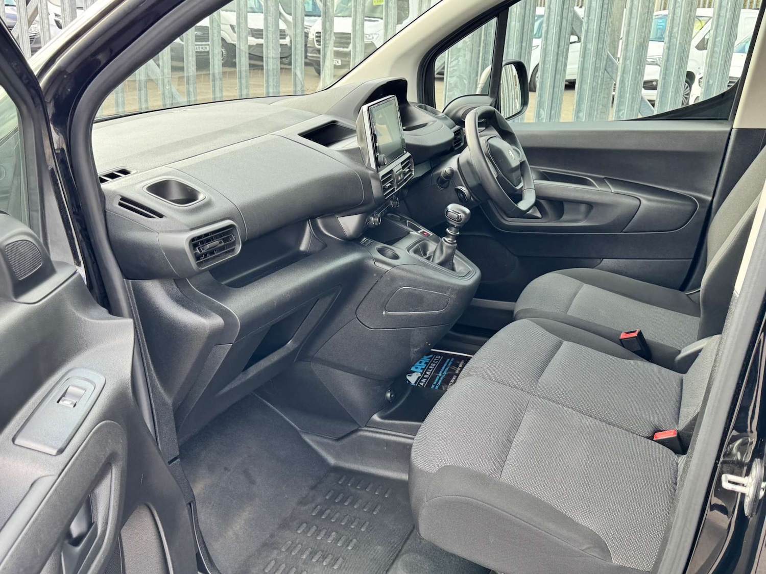 Used Peugeot Partner 2023 for sale - 77644030: Photo 29